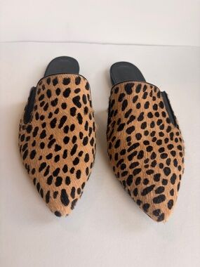 Jenni Kayne Cheetah Pony Hair Mules Size 8.5 Pointed Toe Minimal Chic